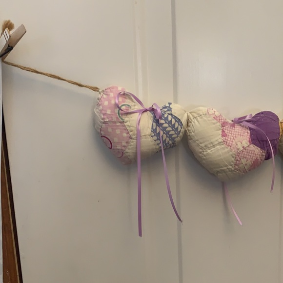 Cute hearts wall hanging made from old quilts 36” - Picture 2 of 8